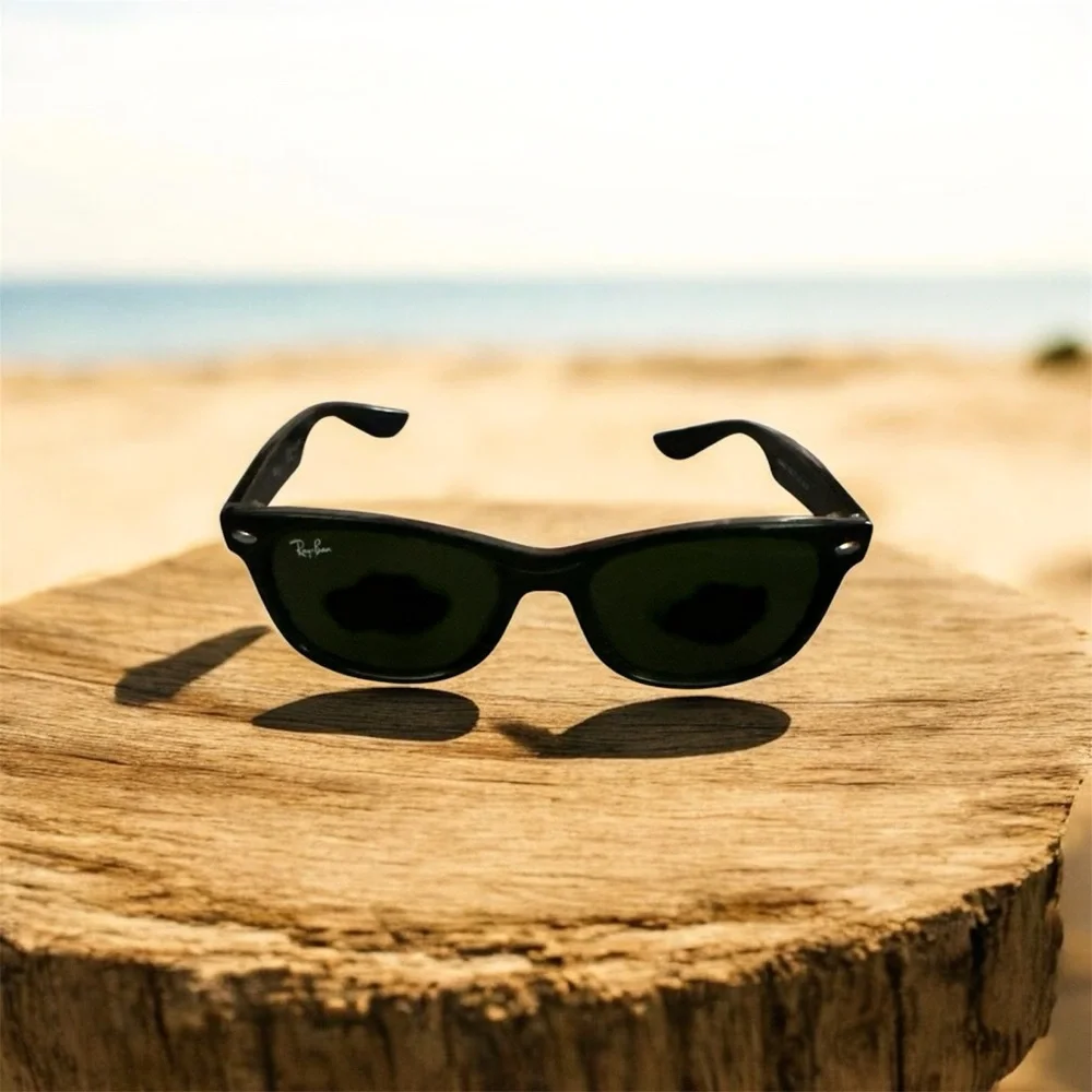 Ray-Ban Kids Sunglasses Black with Blue Case